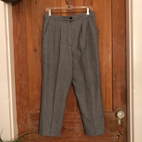 Cropped Houndstooth Trousers - Picture 2 of 4